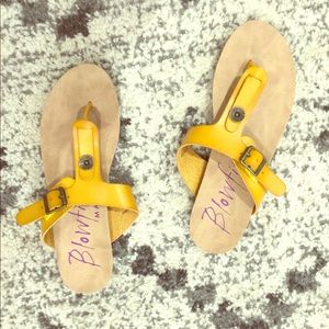 Blowfish sandals 7.5